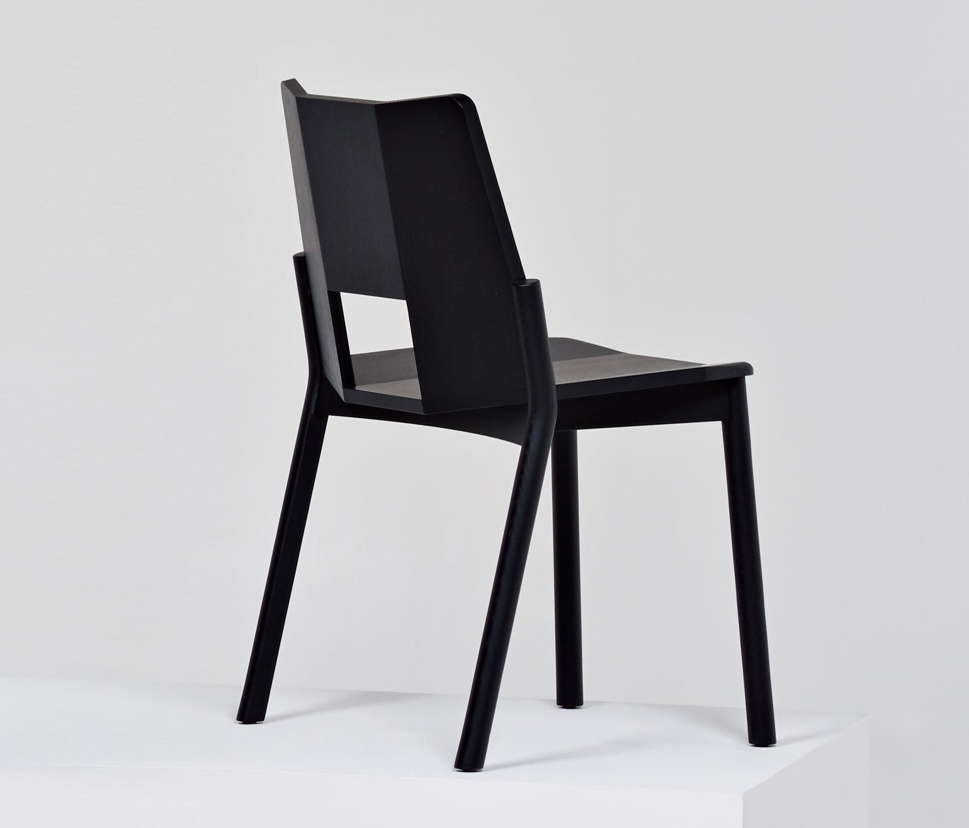 开云（中国） - 坐具|餐椅|办公家具|设计师家具|特朗科椅